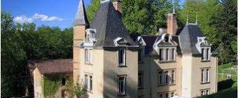 Chateau De Bonnevaux 4*