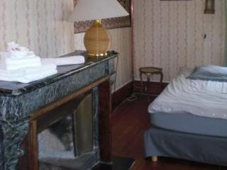 Chateau De Bonnevaux Bed & Breakfast