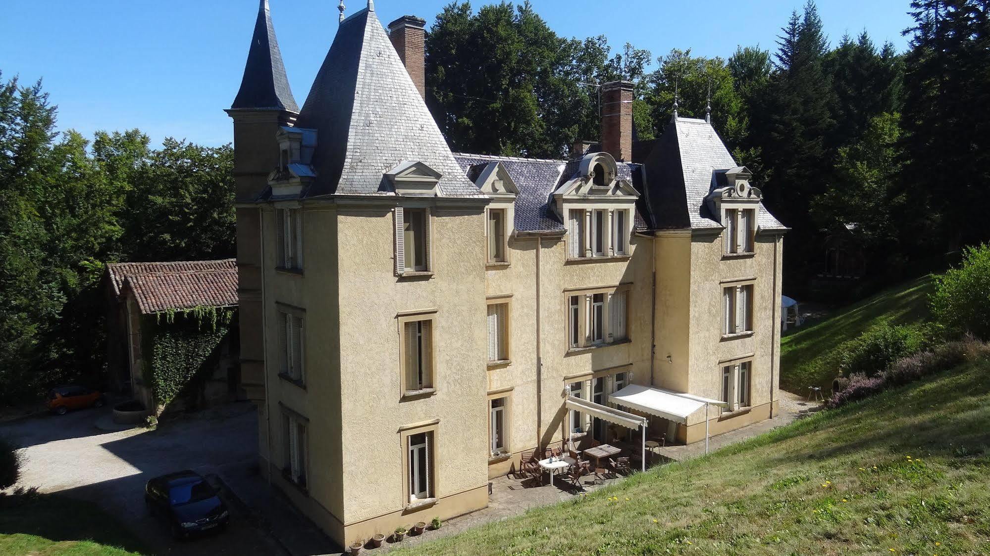 Chateau De Bonnevaux 4*